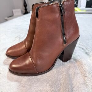 BOEMOS Leather Ankle Boots Size 38 7 Brown Side Zip Block Heel Made in Italy